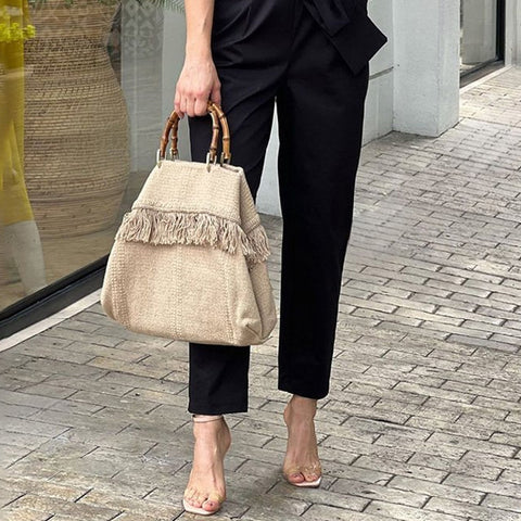 Macacão com Cintura e Mangas Largas