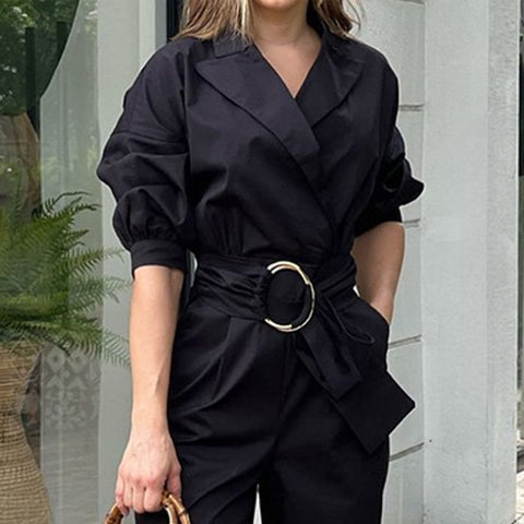 Macacão com Cintura e Mangas Largas